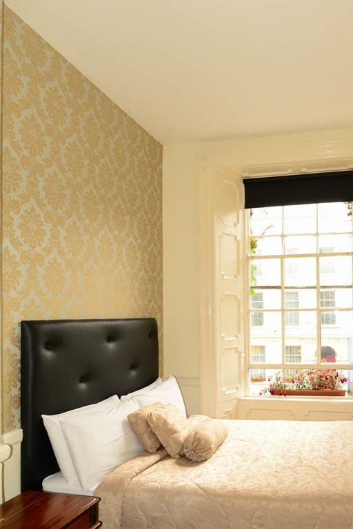 טראלי Finnegans Hostel And B&B Accommodation מראה חיצוני תמונה
